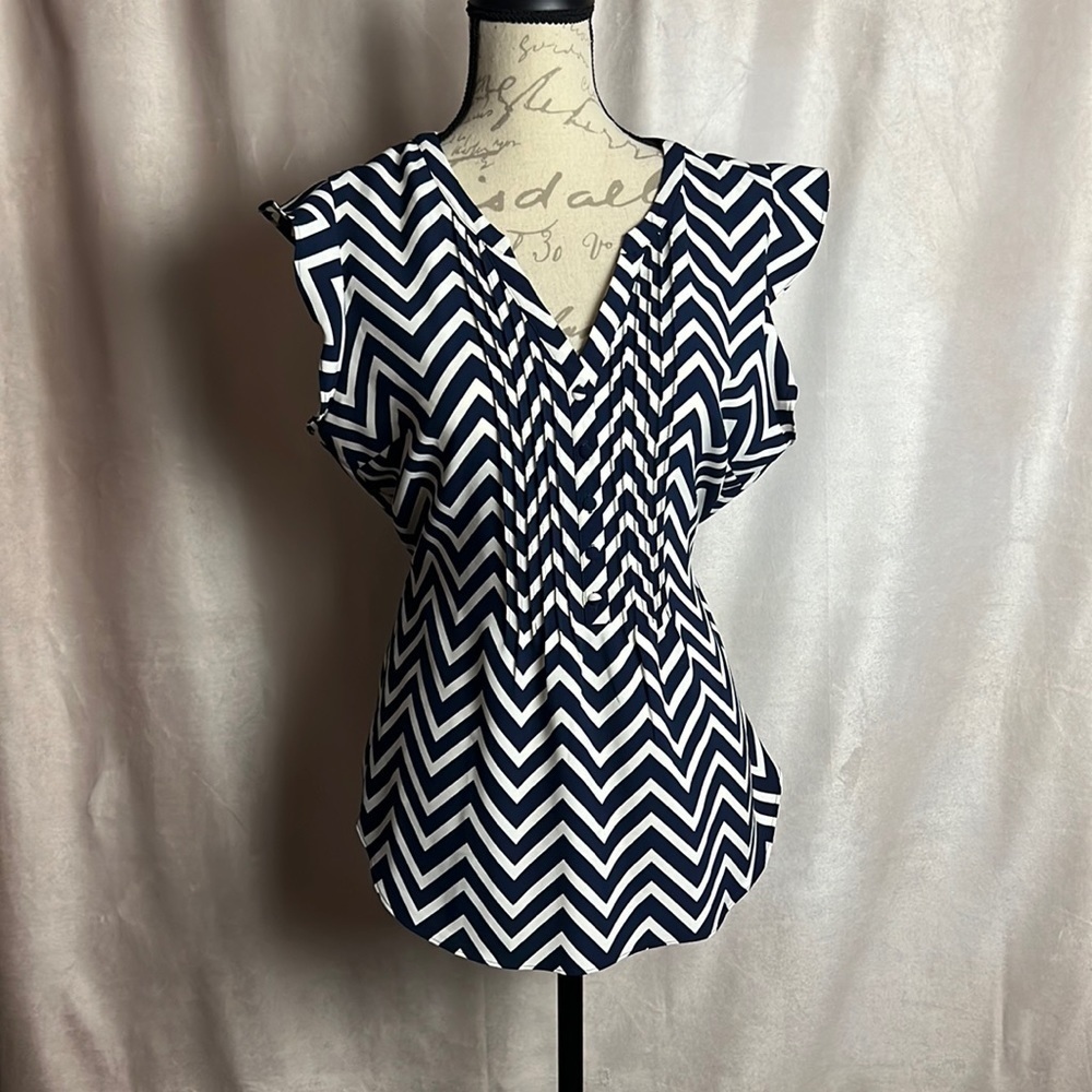 Modcloth Expert in Zeal Blue and White Chevron Striped Button Down Top L